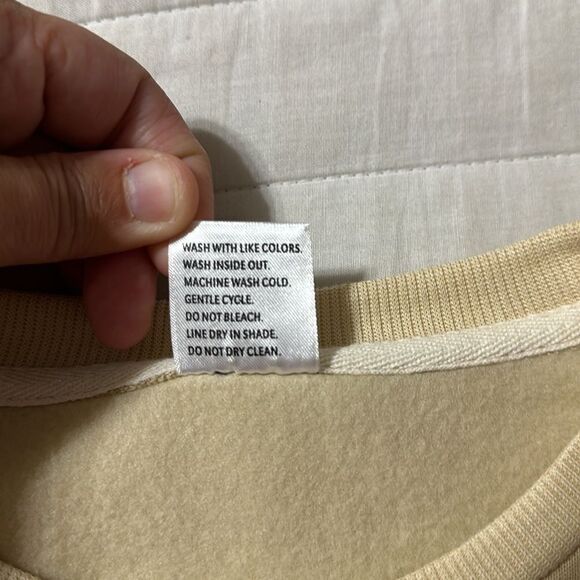 Zach Bryan XS Nude Black Orange Graphic Fleece Interior Crew Pullover Sweatshirt - Picture 10 of 11